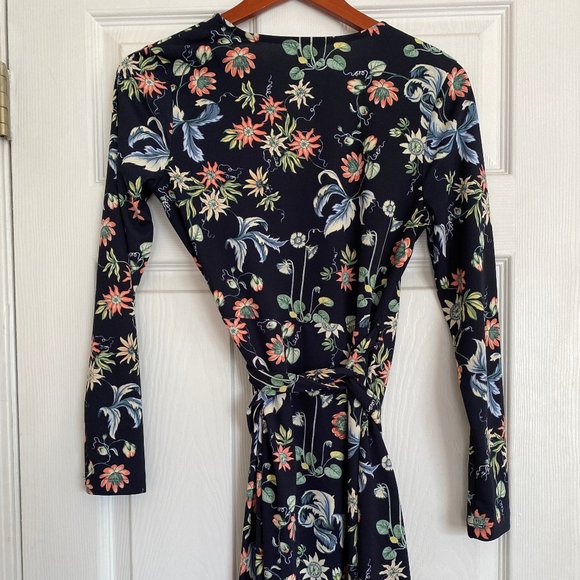 Ann Taylor Wrap Dress - Picture 4 of 4